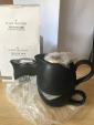 Dartington  Ceramic Teapot & Cup Set 新品に関する画像です。