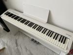 Roland電子ピアノ　FP-30X White - 88-Keyに関する画像です。